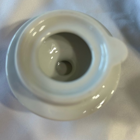 Cardew Design Musical Notes Ceramic Teapot - Picture 8 of 13